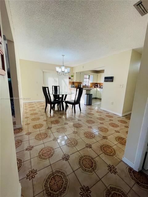 165 E 44th St, Hialeah, FL 33013 photo 8