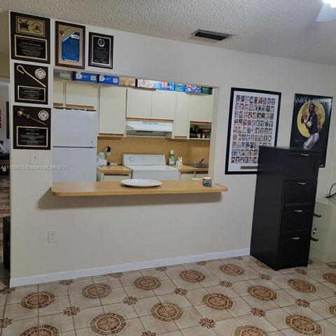 165 E 44th St, Hialeah, FL 33013 photo 31