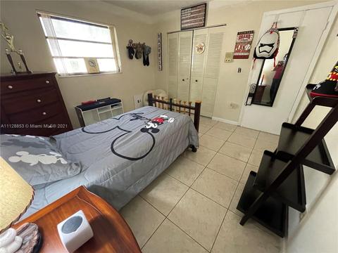165 E 44th St, Hialeah, FL 33013 photo 24
