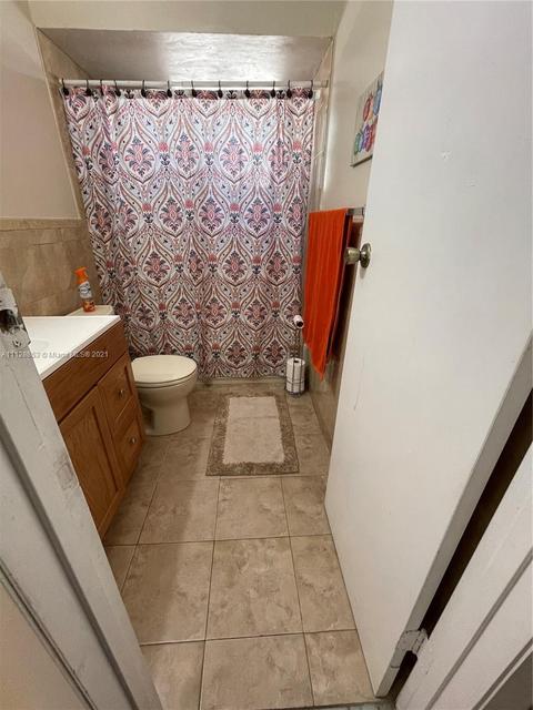 165 E 44th St, Hialeah, FL 33013 photo 20