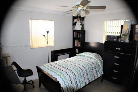 5175 E 8th Ln, Hialeah, FL 33013 photo 11