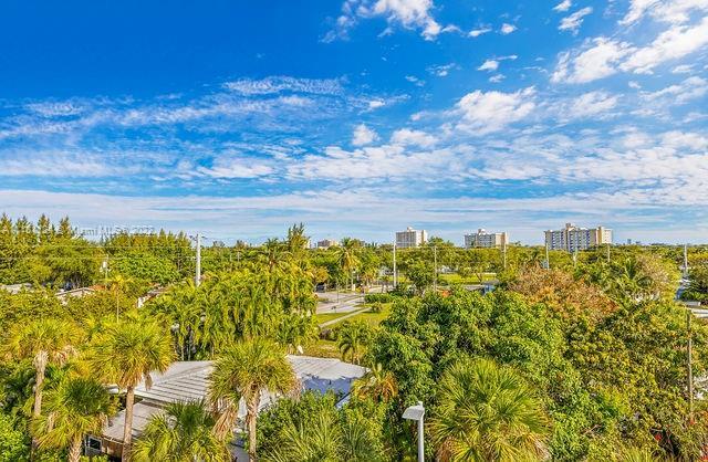 13800 Highland Dr #401, North Miami Beach, FL 33181 photo 17