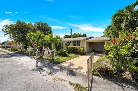 4984 E 8th Ct, Hialeah, FL 33013 photo 24