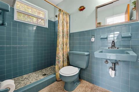 4984 E 8th Ct, Hialeah, FL 33013 photo 13