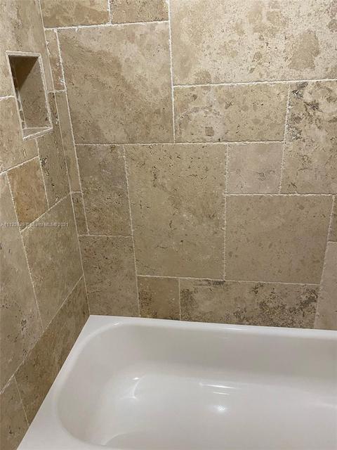 19013 E Lake Dr, Hialeah, FL 33015 photo 13