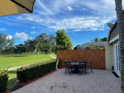 19013 E Lake Dr, Hialeah, FL 33015 photo 34