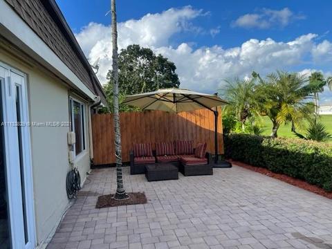 19013 E Lake Dr, Hialeah, FL 33015 photo 33
