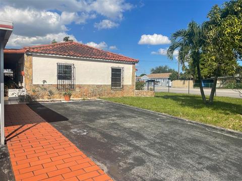 320 E 8th Ave, Hialeah, FL 33010 photo 2