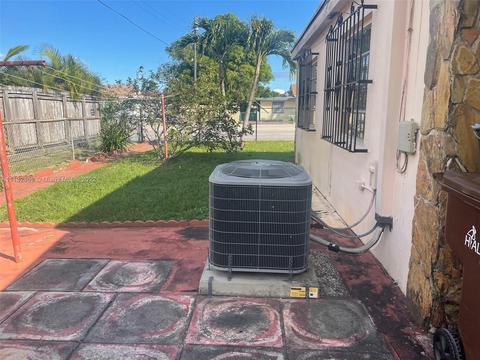 320 E 8th Ave, Hialeah, FL 33010 photo 10