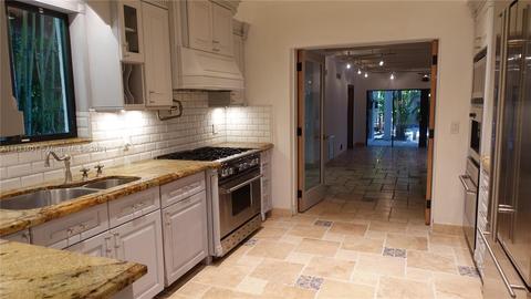 934 Sorolla Ave, Coral Gables, FL 33134 photo 18