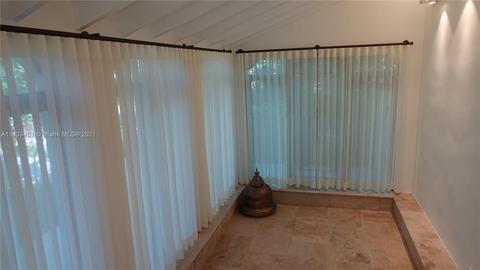 934 Sorolla Ave, Coral Gables, FL 33134 photo 13