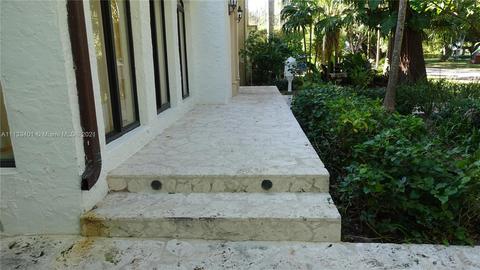 934 Sorolla Ave, Coral Gables, FL 33134 photo 8
