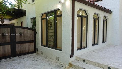 934 Sorolla Ave, Coral Gables, FL 33134 photo 7