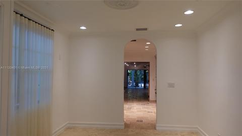 934 Sorolla Ave, Coral Gables, FL 33134 photo 14