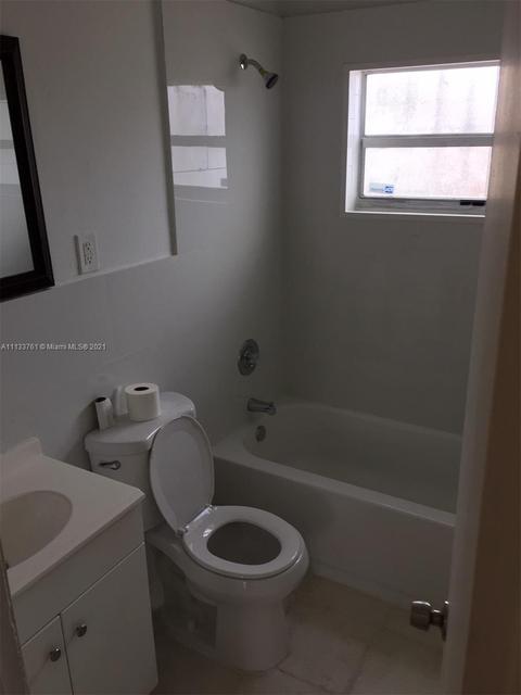 891 E 41st St, Hialeah, FL 33013 photo 18