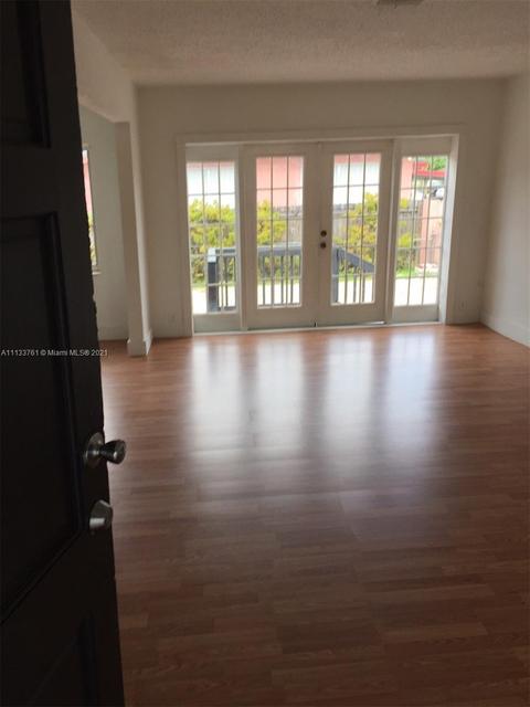 891 E 41st St, Hialeah, FL 33013 photo 8