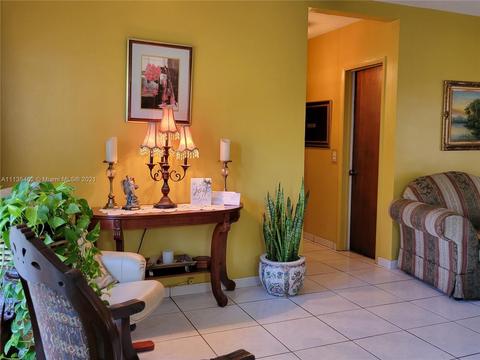 290 E 15th St, Hialeah, FL 33010 photo 3