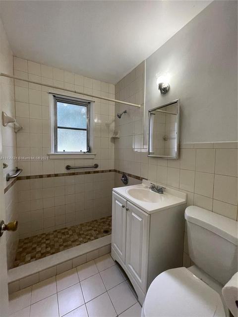 610 E 6th St, Hialeah, FL 33010 photo 9
