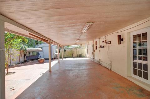 4599 E 9th Ln, Hialeah, FL 33013 photo 9
