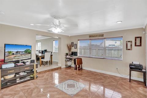 4599 E 9th Ln, Hialeah, FL 33013 photo 31