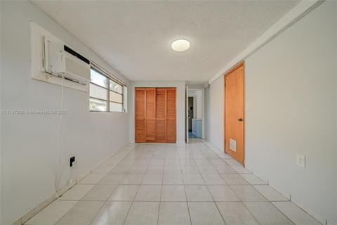 6121 E 6th Ave, Hialeah, FL 33013 photo 13