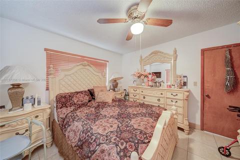 6121 E 6th Ave, Hialeah, FL 33013 photo 9