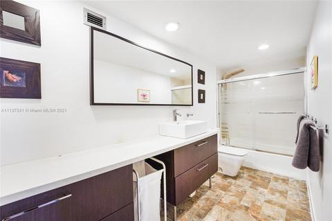 90 Edgewater Dr #1014, Coral Gables, FL 33133 photo 20