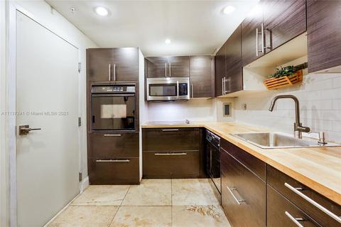 90 Edgewater Dr #1014, Coral Gables, FL 33133 photo 6