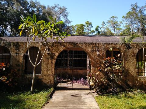 2400 Toucan Ct, Saint Cloud, FL 34771 photo 1