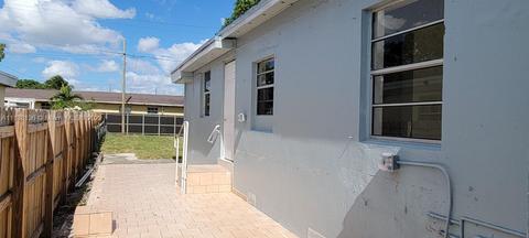599 E 19 St, Hialeah, FL 33013 photo 7