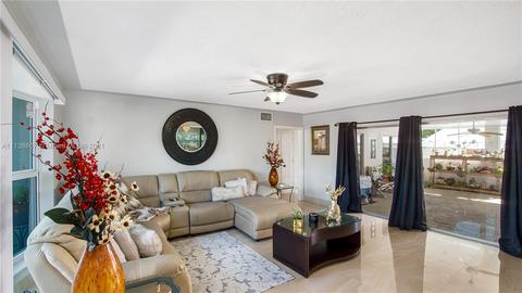 260 NW 38th Pl, Pompano Beach, FL 33064 photo 14