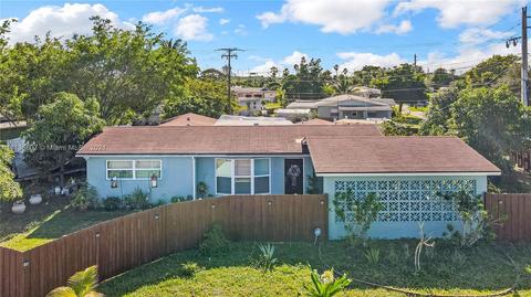 260 NW 38th Pl, Pompano Beach, FL 33064 photo 1