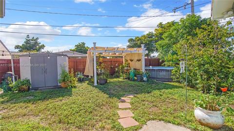 260 NW 38th Pl, Pompano Beach, FL 33064 photo 28