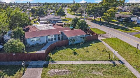 260 NW 38th Pl, Pompano Beach, FL 33064 photo 5