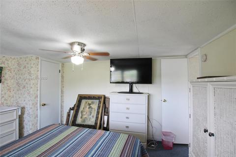 1041 Lake Cir, Okeechobee, FL 34974 photo 21