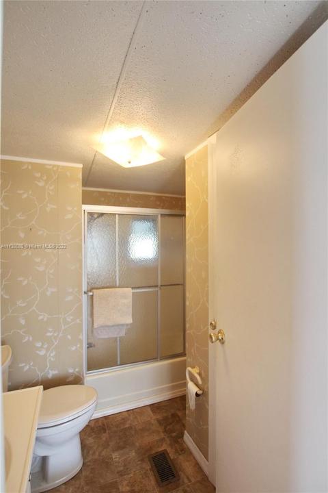 1041 Lake Cir, Okeechobee, FL 34974 photo 23