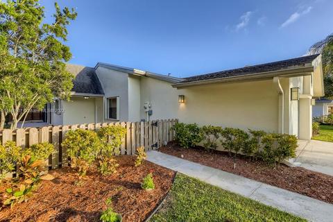 1 Baytree Cir, Boynton Beach, FL 33436 photo 2
