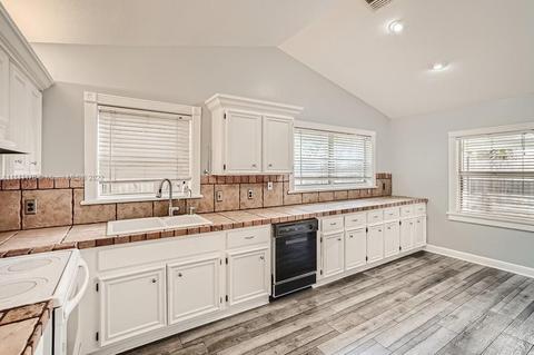 4596 SE Geneva Dr, Stuart, FL 34997 photo 10