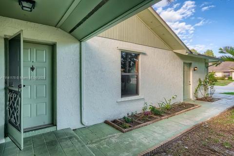4596 SE Geneva Dr, Stuart, FL 34997 photo 4