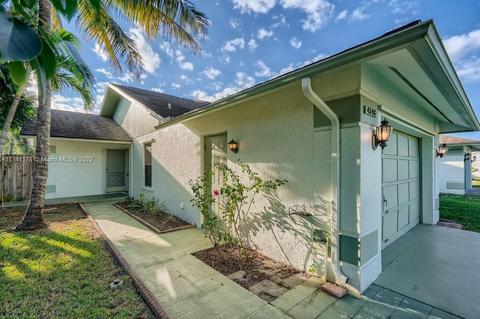 4596 SE Geneva Dr, Stuart, FL 34997 photo 1