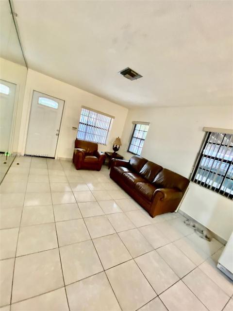 853 E 31 St, Hialeah, FL 33013 photo 13