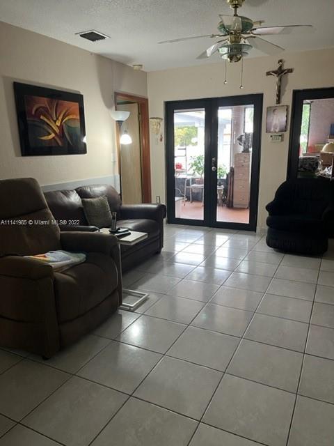 853 E 31 St, Hialeah, FL 33013 photo 43
