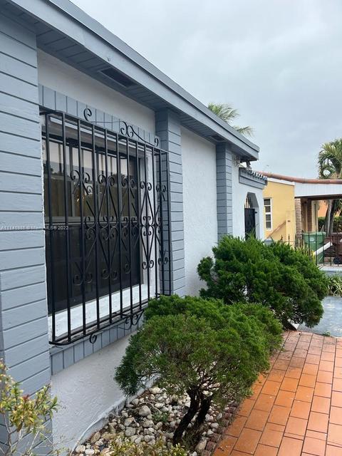 853 E 31 St, Hialeah, FL 33013 photo 12