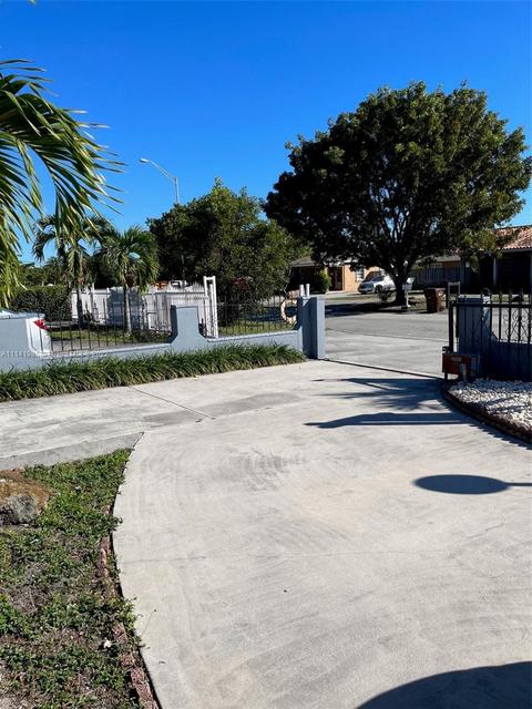 853 E 31 St, Hialeah, FL 33013 photo 6