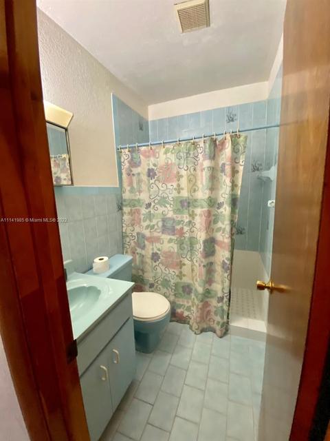 853 E 31 St, Hialeah, FL 33013 photo 32