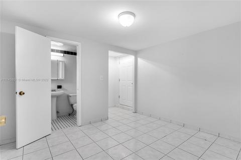 791 E 50th St, Hialeah, FL 33013 photo 50