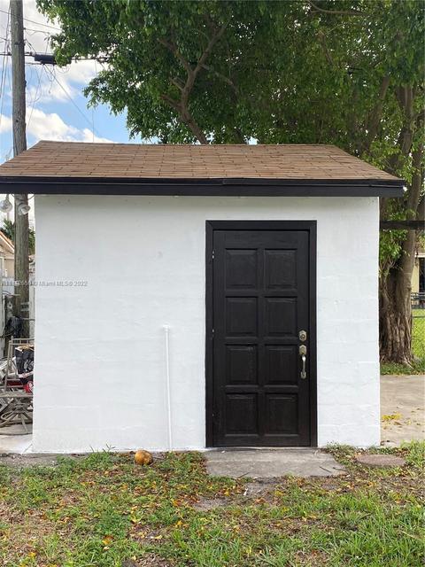 730 W 70th Pl, Hialeah, FL 33014 photo 21