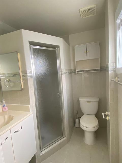 730 W 70th Pl, Hialeah, FL 33014 photo 13