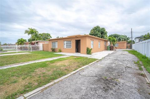 850 E 15th Pl, Hialeah, FL 33010 photo 3