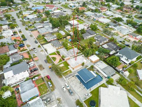 850 E 15th Pl, Hialeah, FL 33010 photo 28